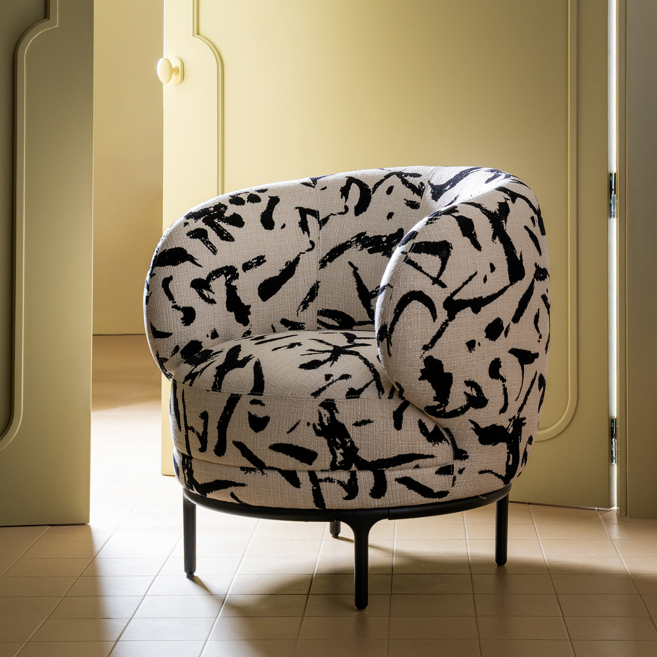 Vuelta Fauteuil 72 — Anniversary Collection von Wittmann – Designstück der Woche bei Wohn-Center Räber